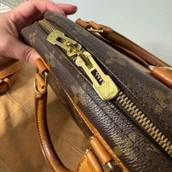 Vintage Louis Vuitton Trouville handbag - Picture 5 of 16